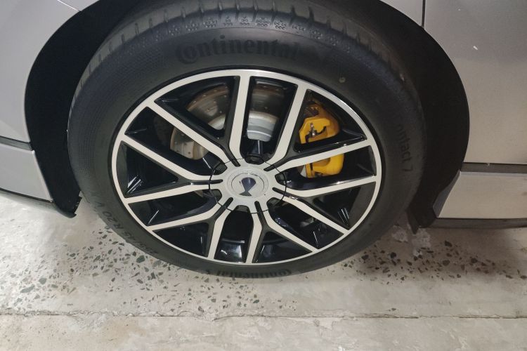 腾势Z9GT 2024款 1100四驱Max版车身外观6008