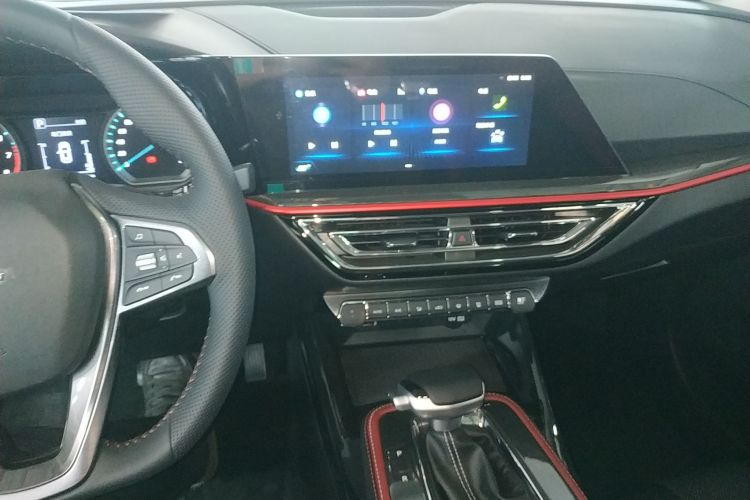 长安欧尚X5 2021款 改款 1.5T DCT豪华型中控内饰12