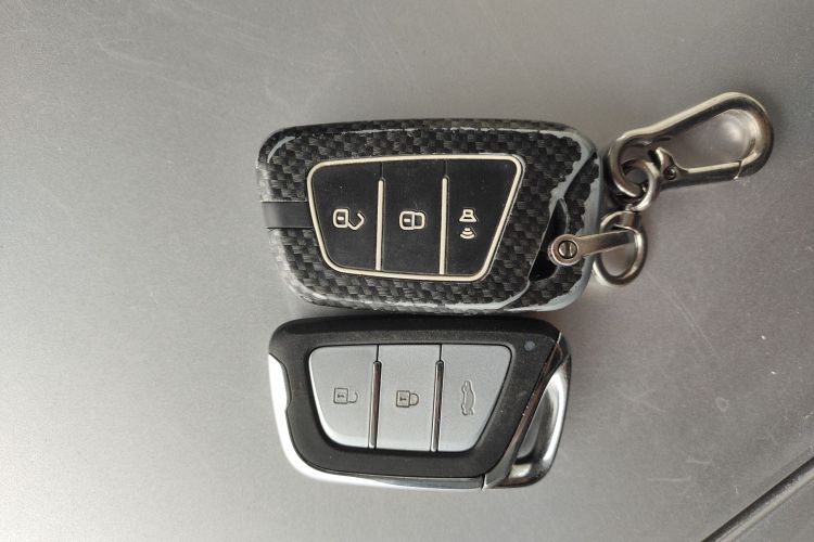 江汽集团 嘉悦A5 2020款 1.5T CVT超越+型中控内饰7001