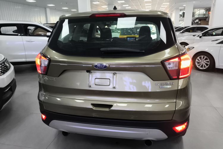 福特 翼虎 2017款 EcoBoost 180 两驱精翼型车身外观6