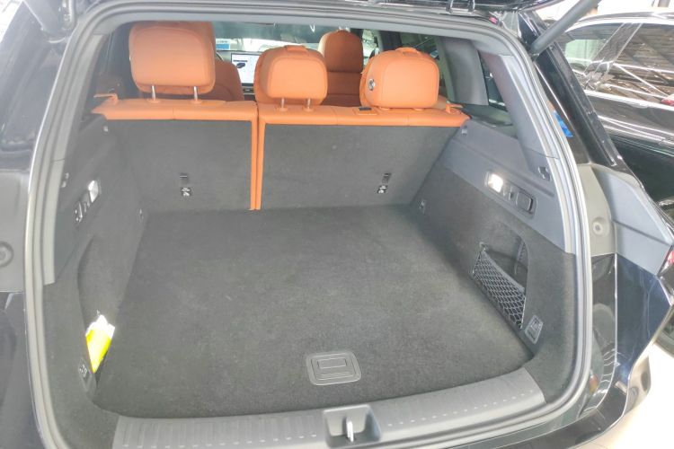 理想汽车 理想L6 2024款 Pro机舱底盘23