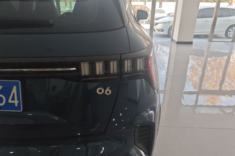 领克06 2020款 1.5T 耀Halo车身外观9