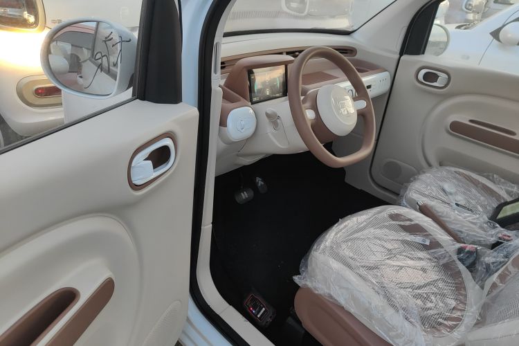 奔腾小马 2026款 222km 萌趣马 Plus中控内饰7003