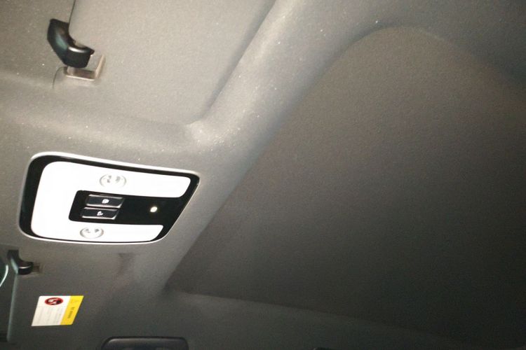 理想汽车 理想ONE 2021款 增程6座版局部细节22