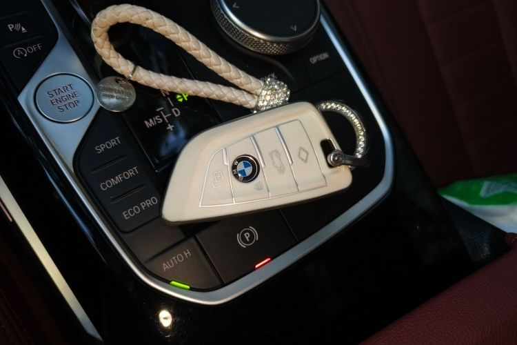 宝马3系 2021款 改款 320Li M运动套装中控内饰11