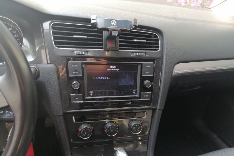 大众 高尔夫 2018款 1.6L 自动舒适型局部细节16