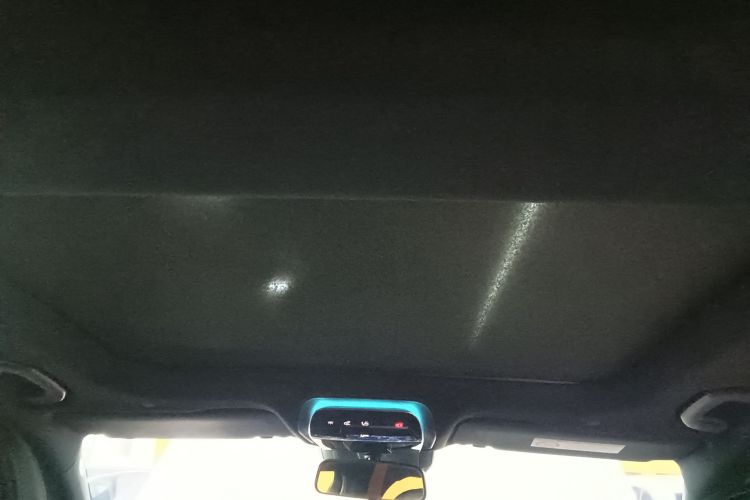 奔驰C级 2023款 改款 C 260 L 运动版局部细节22