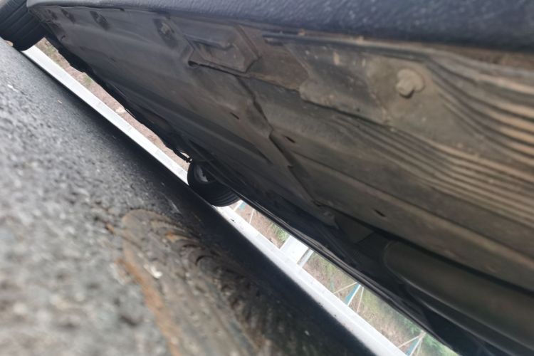 奥迪A6L 2011款 2.8 FSI 豪华型局部细节9003