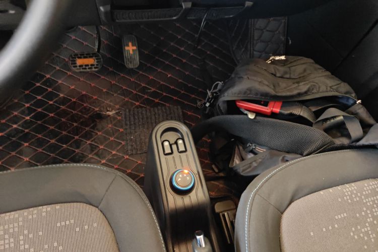 五菱汽车 宏光MINIEV 2020款 悦享款 磷酸铁锂中控内饰18