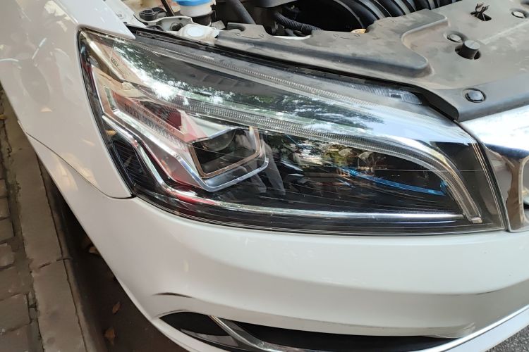 吉利汽车 帝豪 2019款 领军版 1.5L CVT向上亚运版 国V车身外观6006