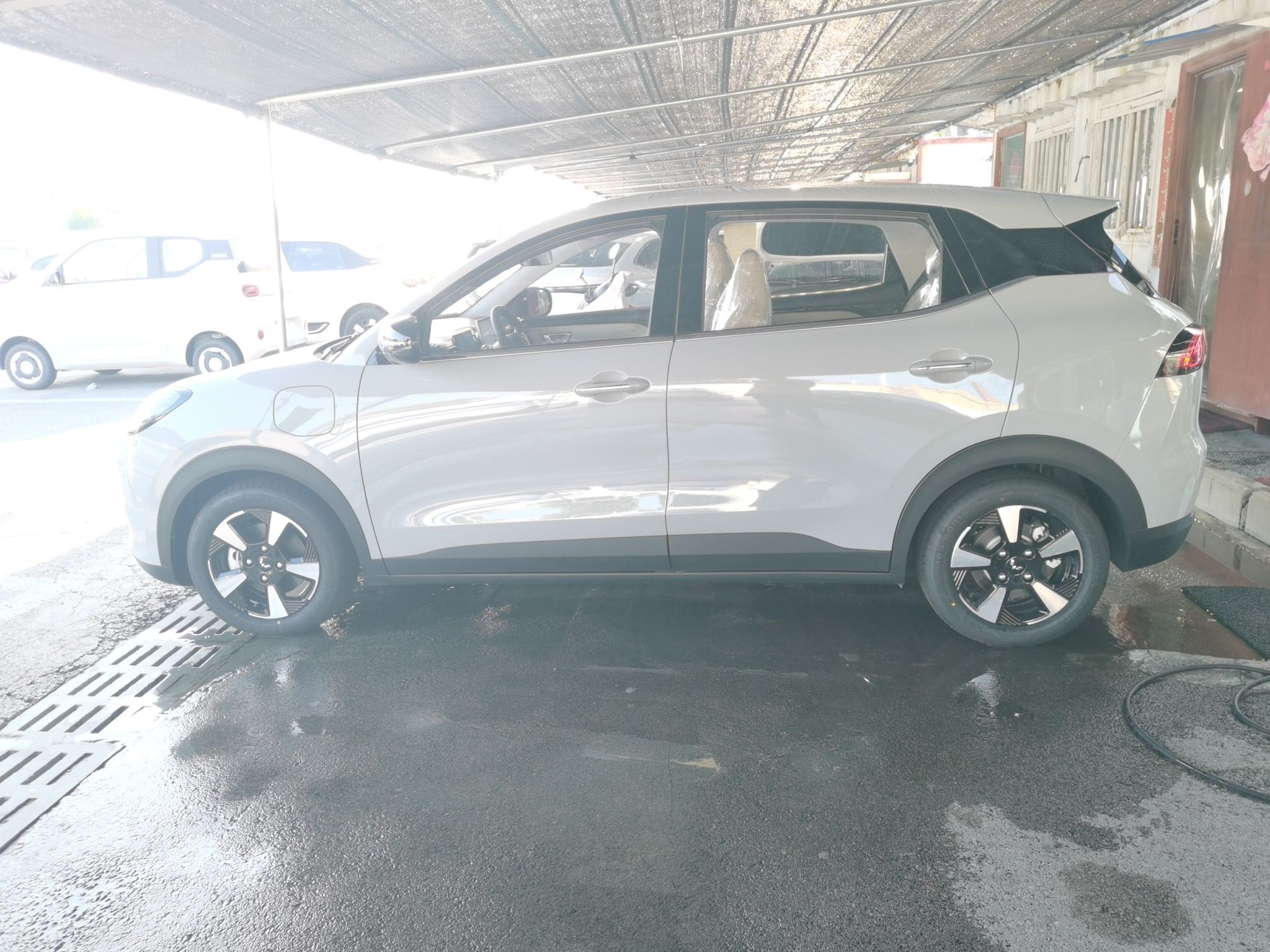 五菱汽车 五菱缤果PLUS 2024款 330km 五座版