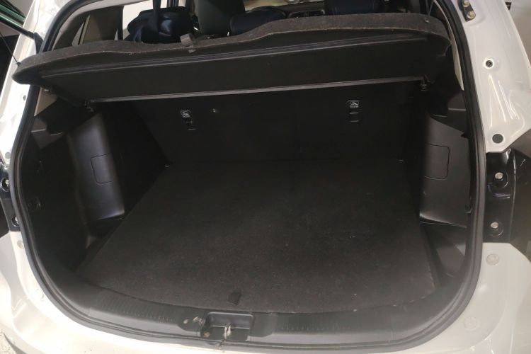 铃木 骁途 2017款 1.6L 手动两驱都市时尚型局部细节23