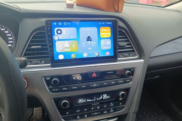 现代 索纳塔 2015款 1.6T GLS智能型中控内饰16