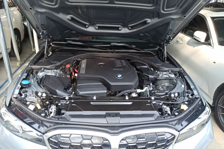 宝马3系 2024款 325i M运动套装局部细节24