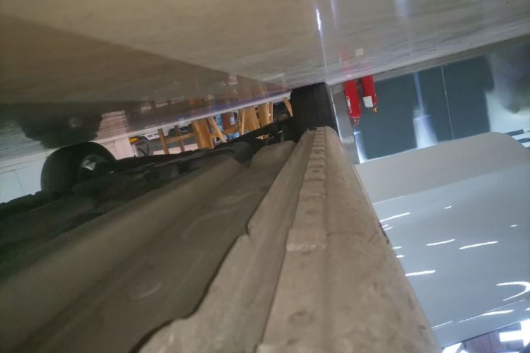 凯翼 轩度 2021款 1.5T CVT扎起版局部细节9001