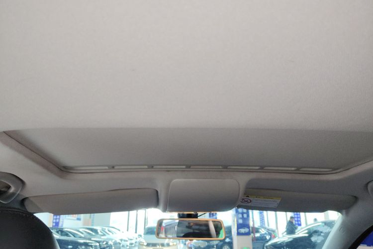 大众 Polo 2014款 1.6L 自动豪华版中控内饰22