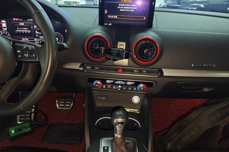 奥迪S3 2019款 S3 2.0T Limousine局部细节16