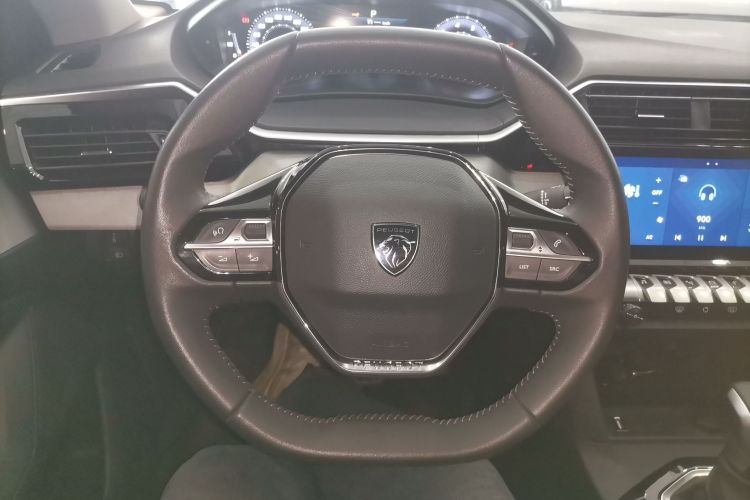 标致408 2022款 1.6T 进取版局部细节13