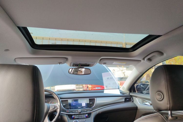 别克 君越 2022款 652T 豪华型局部细节22