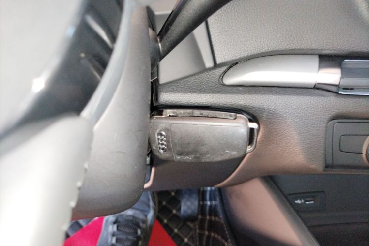 奥迪A3 2019款 Sportback 35 TFSI 进取型 国V中控内饰11