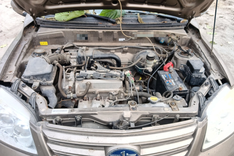 一汽 夏利N5 2014款 1.0L 手动舒适型局部细节24