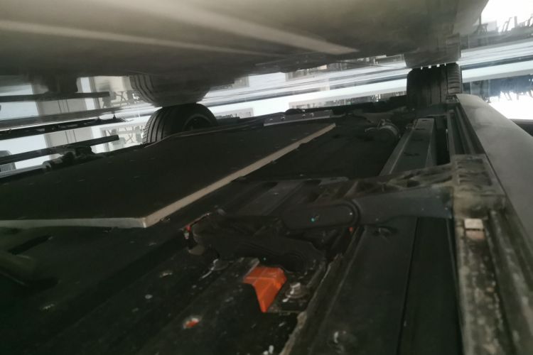 理想汽车 理想L9 2025款 Ultra 智能焕新版局部细节9002