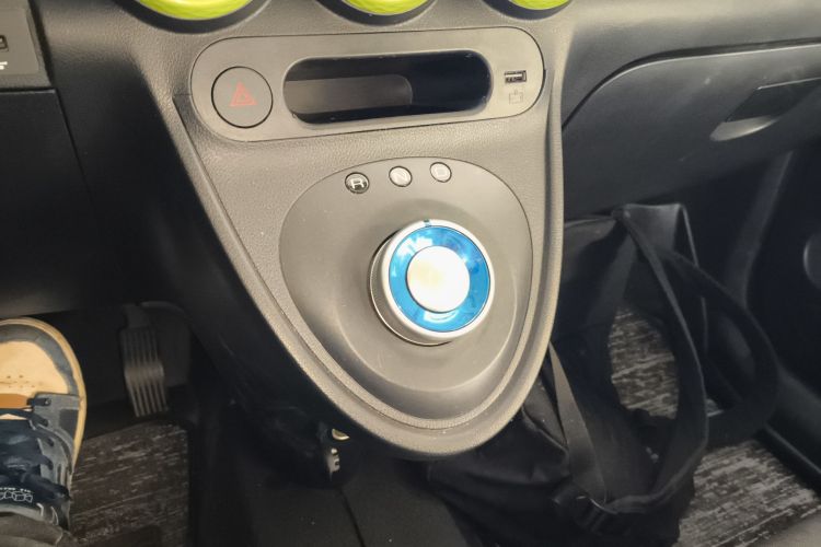 欧拉黑猫 2021款 351km 标准型中控内饰18