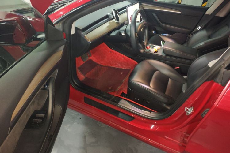 特斯拉 Model 3 2021款 改款 标准续航后驱升级版 3D1中控内饰7003