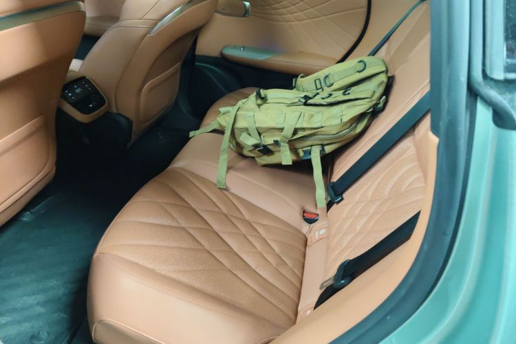 深蓝汽车 深蓝S07 2023款 200Max增程版中控内饰21