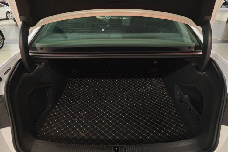 奥迪A4L 2022款 40 TFSI 豪华动感型局部细节23
