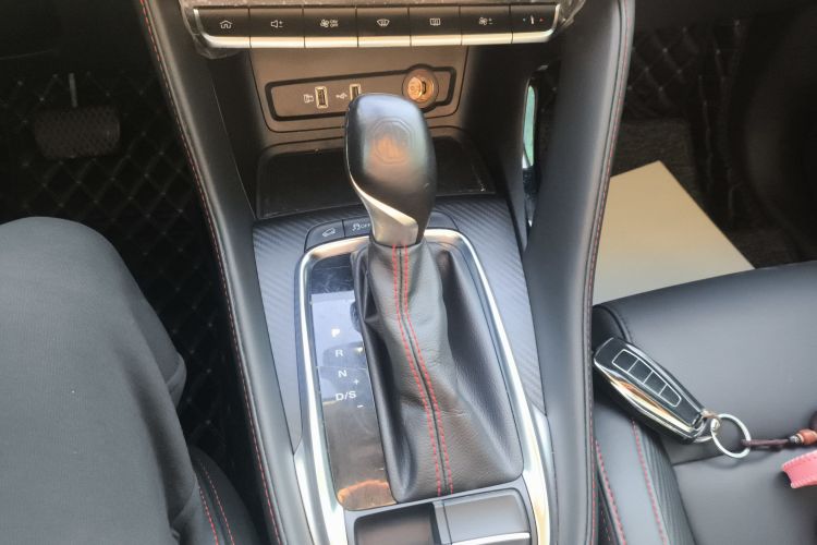 名爵ZS 2020款 180DVVT 自动Lite局部细节18