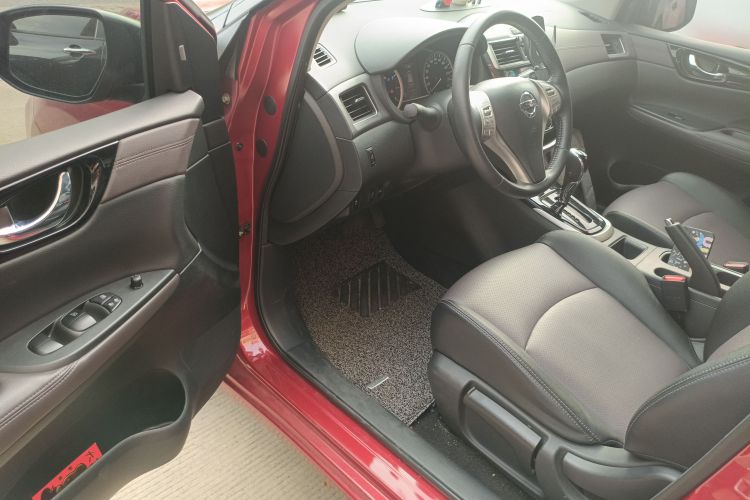 日产 骐达TIIDA 2021款 1.6L CVT智行版中控内饰7003