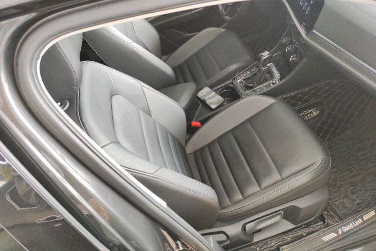 大众 速腾 2020款 280TSI DSG舒适型 国VI局部细节41