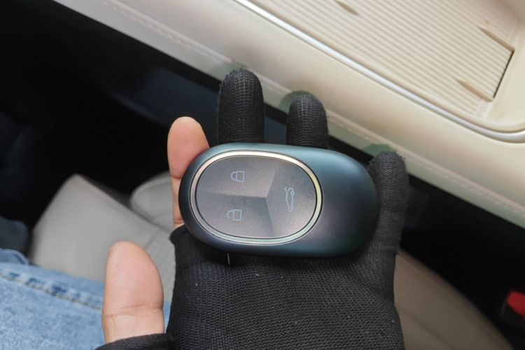 蔚来ES6 2024款 75kWh中控内饰11