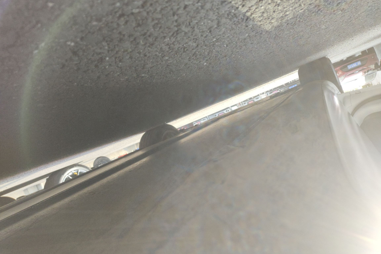 特斯拉 Model 3 2023款 长续航全轮驱动版局部细节9002