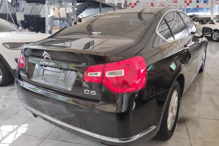 雪铁龙C5 2014款 2.0L 自动尊享型车身外观6005