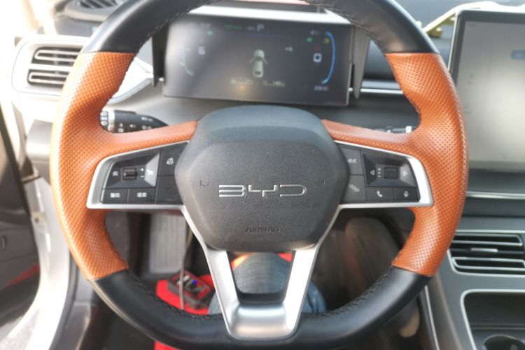 比亚迪 驱逐舰05 2024款 荣耀版 DM-i 55KM 豪华型中控内饰13