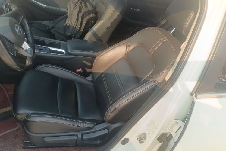 日产 轩逸 2020款 1.6L XL CVT悦享版中控内饰19