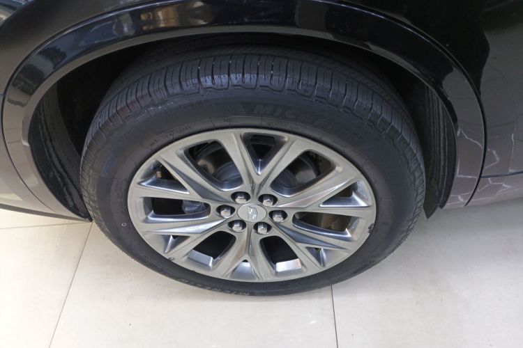 凯迪拉克XT6 2020款 28T 七座豪华运动型至享安全版车身外观6008