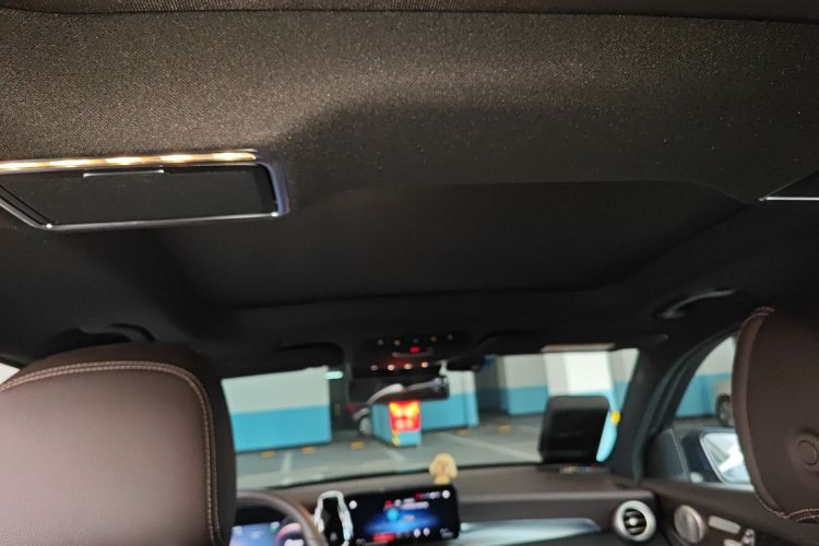 奔驰GLC 2022款 GLC 300 L 4MATIC 动感型中控内饰22