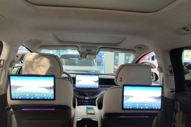 腾势D9 2022款 DM-i 970 四驱旗舰型局部细节22