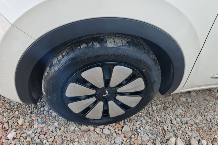 五菱汽车 五菱缤果 2025款 333km 灵犀尊享款车身外观6007