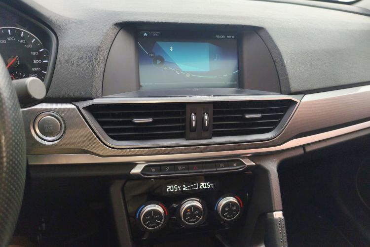 哈弗H6 2018款 蓝标 运动版 1.5T 自动两驱尊贵型局部细节16