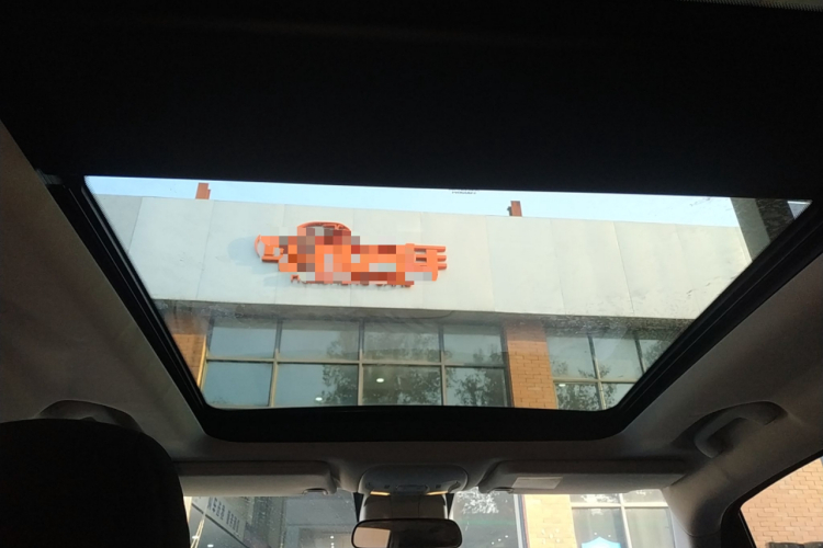 Jeep 自由侠 2016款 1.4T 自动劲能版+中控内饰22