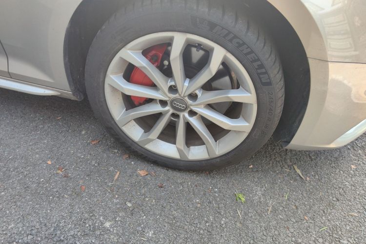 奥迪A4L 2018款 30周年年型 45 TFSI quattro 个性运动版车身外观6007