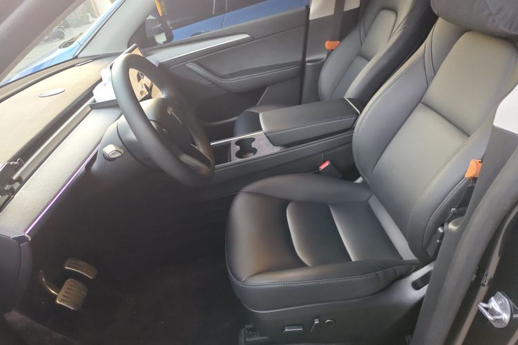 特斯拉 Model Y 2024款 后轮驱动版局部细节19