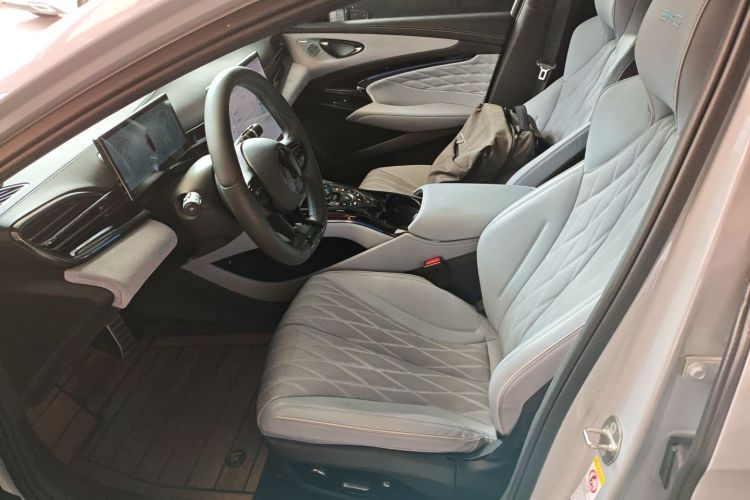 比亚迪 海豹 2023款 冠军版 700km 性能版局部细节19