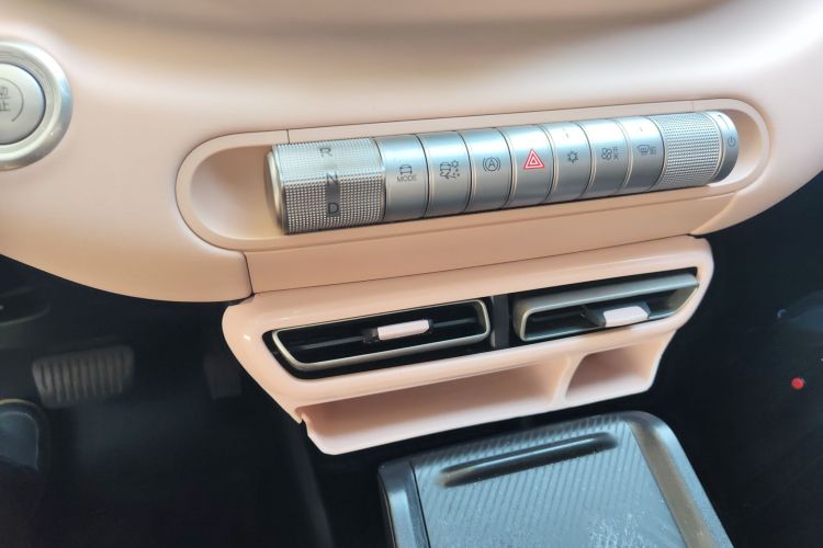 比亚迪 海鸥 2025款 305km 活力版中控内饰18