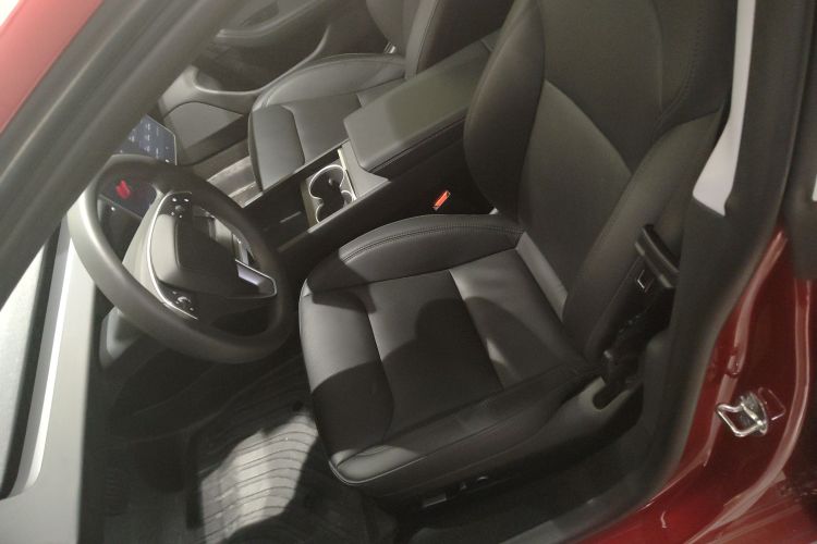 特斯拉 Model 3 2023款 后轮驱动版局部细节19