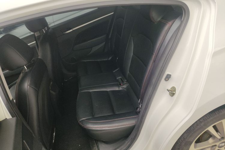 现代 领动 2016款 1.6L 自动智炫·精英型中控内饰21